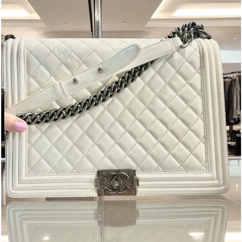 CHANEL Pearl X-Large BOY Flap
Shoulder Bag - Authentic